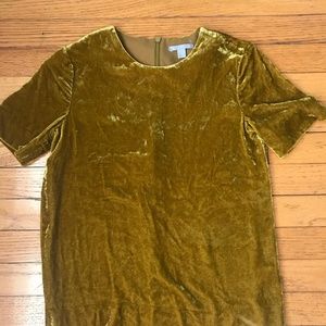 COS Short-Sleeved Velvet Crew Neck Top